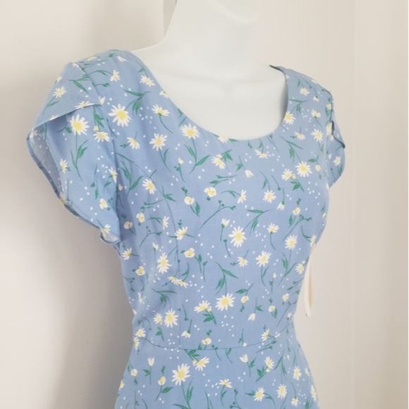 COPY - Copper Key Floral Dress, size S - Picture 3 of 11